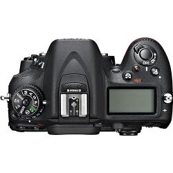 Nikon D7100 DSLR Camera with 18-140mm Lens